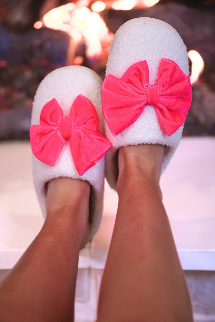 Cozy Bow Slippers- White/Hot Pink